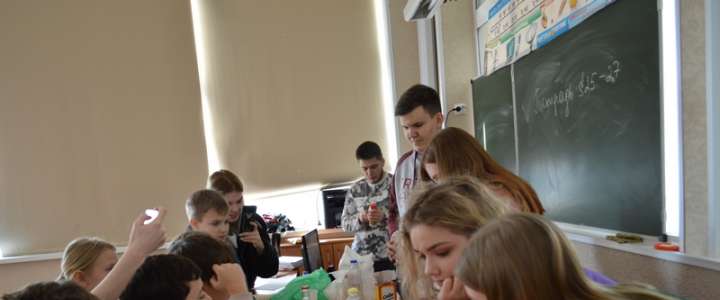 Science Week, day 4: amazing properties of soil, experimental physics, project defense