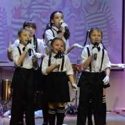 New Year’s concert at ILS: fireworks of emotions and smiles! 