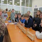 Science Week, Day 2: history brain ring, drinking water quality, rare animals of Primorye
