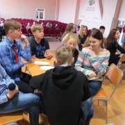 Science Week, Day 2: history brain ring, drinking water quality, rare animals of Primorye