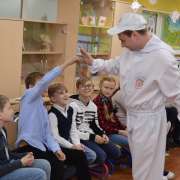 Science entertainment for ILS 4th graders