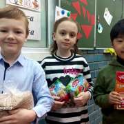 The International Linguistic School completed the collection of food for birds in the National Park "Land of the Leopard" 