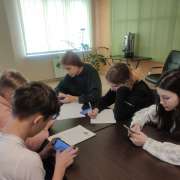 The 8th graders of the International Linguistic School visited the "Land of the Leopard" and explored the Sedanka reservoir