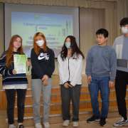 A business-activity game for tenth graders of the ILS "Vladivostok - the city of the future": we realized how difficult it is to be a leader and make life better