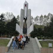 Students of the International Linguistic School visited places of military glory in Primorye