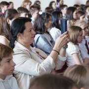 Congratulations from the Principal of the International Linguistic School on Victory Day. Dear colleagues, students, parents!